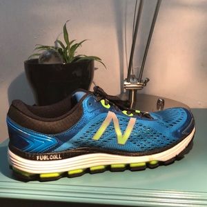 Men’s New Balance running shoes 1260 v7